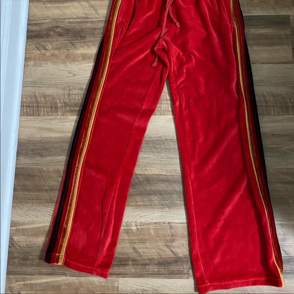 😻😻NWOT Aviator nation red velour set - Picture 7 of 8